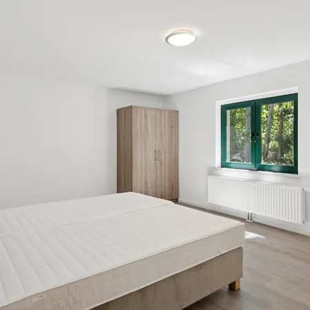 3 Bedroom Beautiful In Altenkirchen (Mecklenburg-Vorpommern)