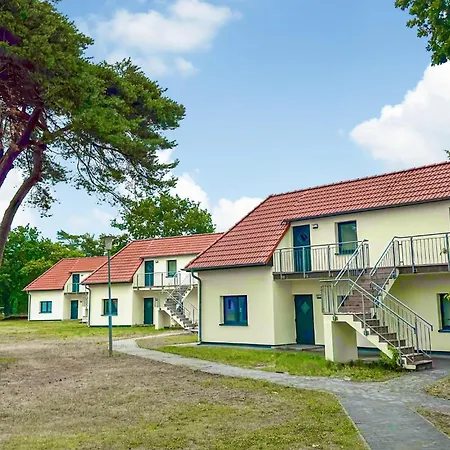 Appartement 3 Bedroom Beautiful In Altenkirchen (Mecklenburg-Vorpommern)