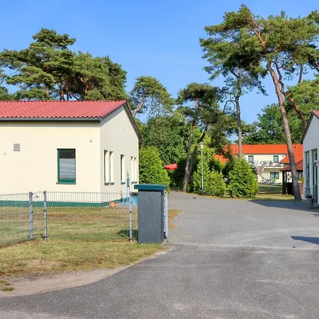3 Bedroom Beautiful In * Altenkirchen (Mecklenburg-Vorpommern)